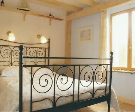 Le Vieux Moulin *